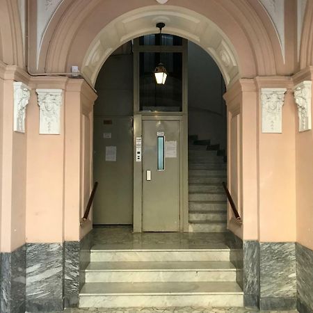 B&B Partenopeo Naples Luaran gambar