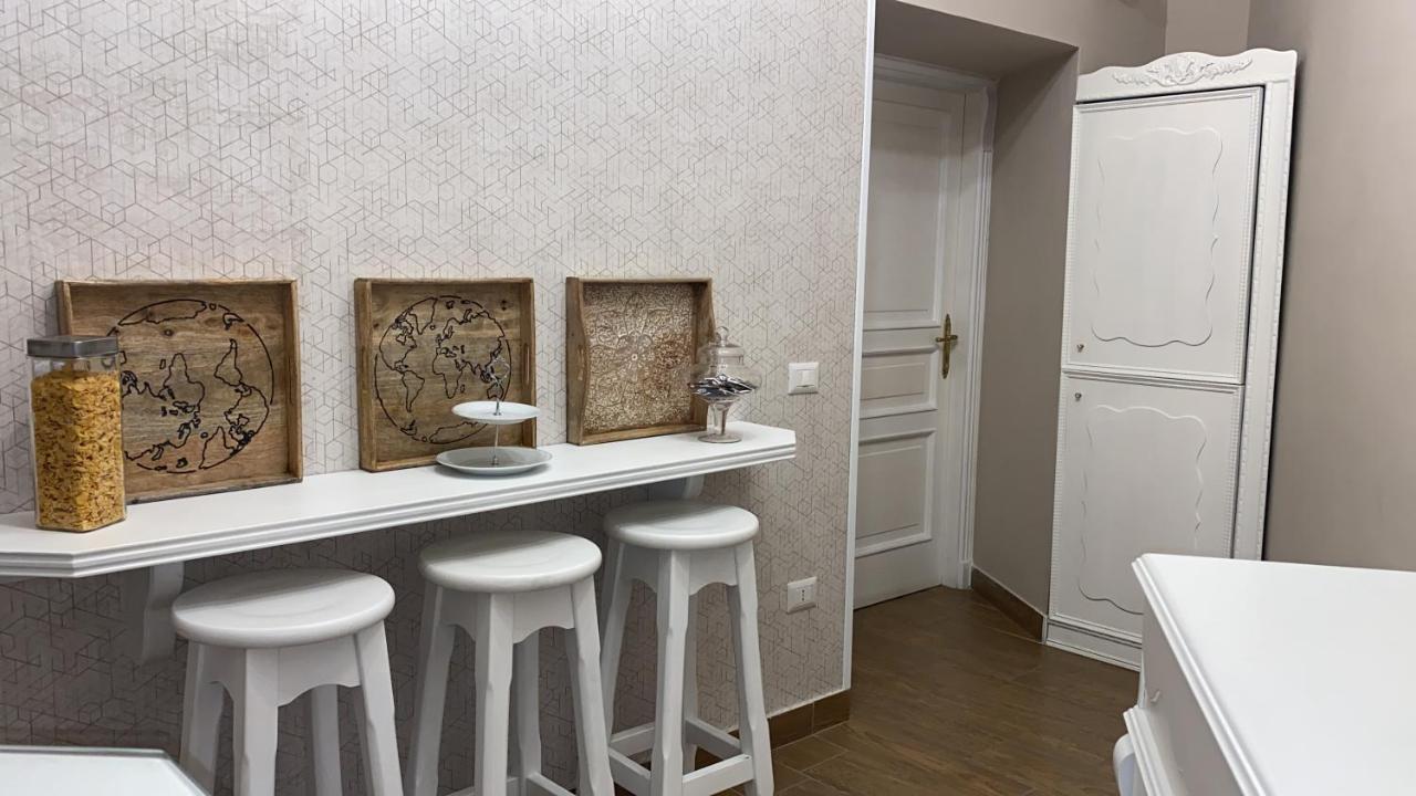 B&B Partenopeo Naples Luaran gambar